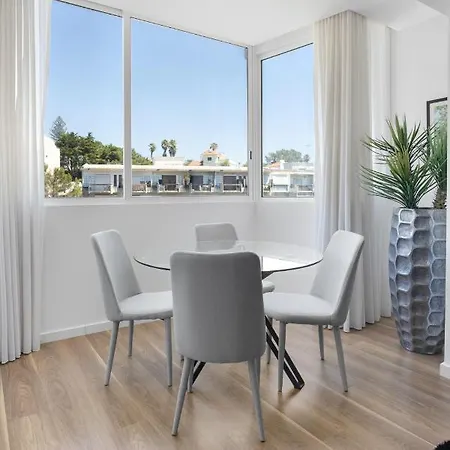 Luminous & Modern Apartment In Monte Estoril Apartment Estoril